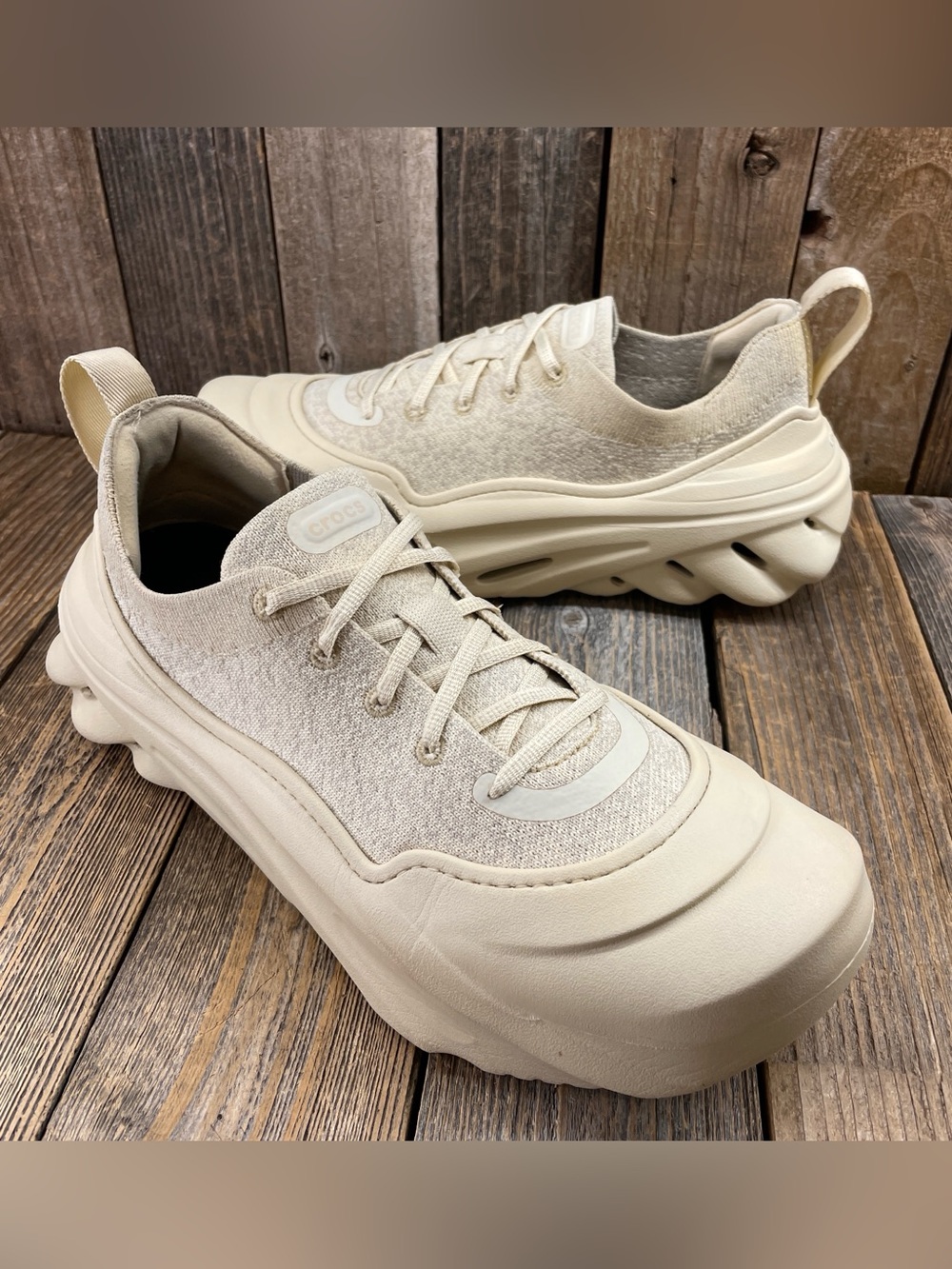 Crocs Echo Surge Mens sz 11 Chunky Cream Platform Sneakers Streetwear 210079